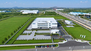 GROB インド