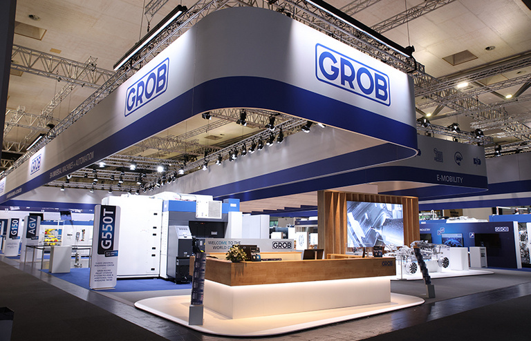 GROB-Messestand EMO 2023