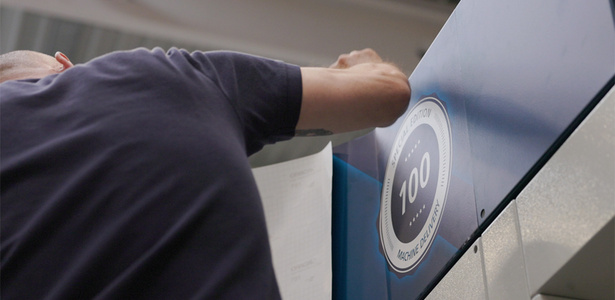 The 100th GROB machine for Endurance – a special milestone for both companies. 