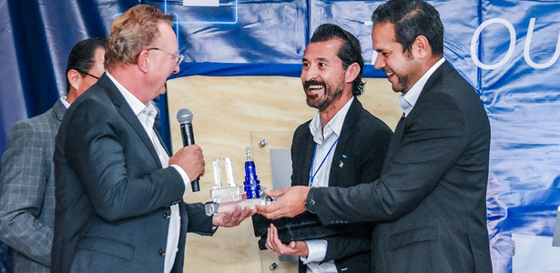 [Translate to cn:] 25-jähriges Jubiläum GROB Mexiko