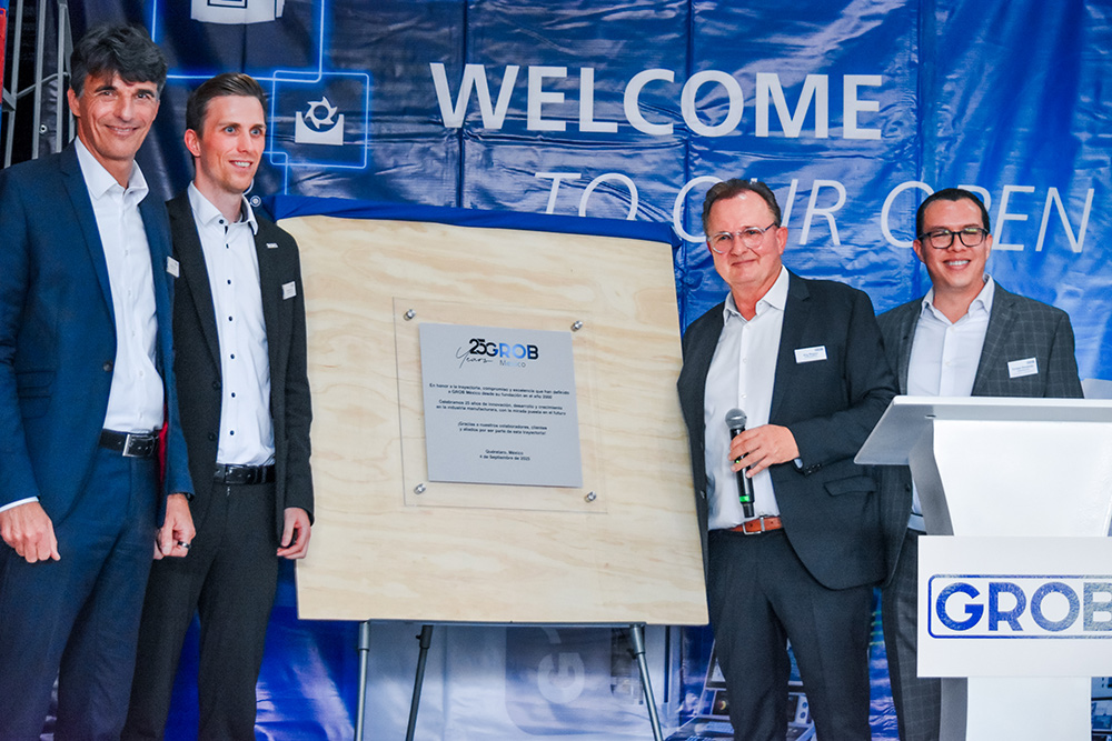 [Translate to cn:] 25 Jahre GROB Mexiko Jubiläum