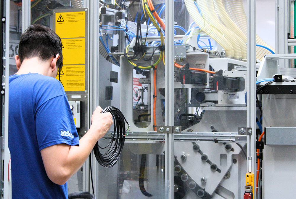 GROB Italy Technical Application Center for E-mobility